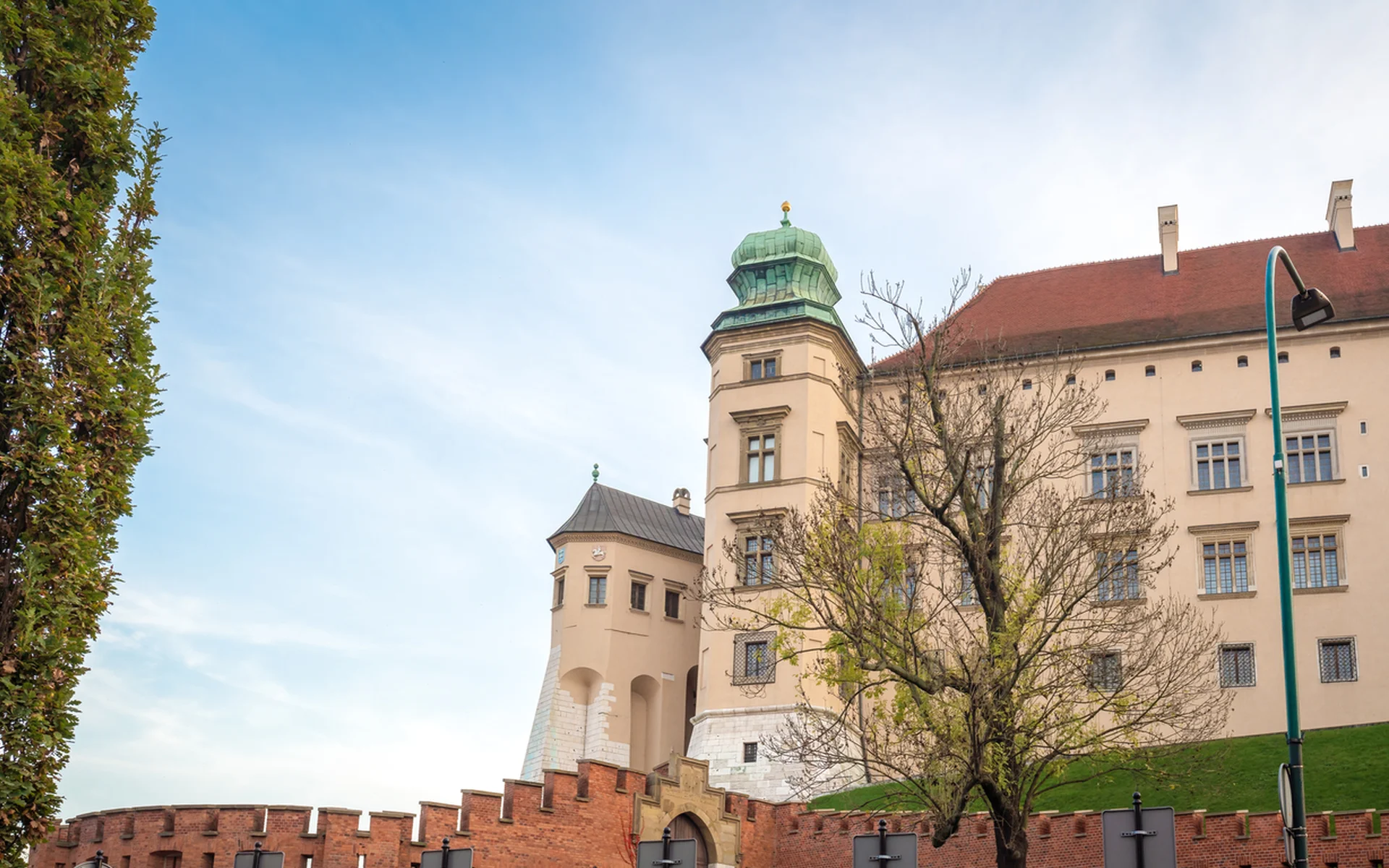 اكتشف جمال بولندا وتراثها الغني مع TRL - 9017